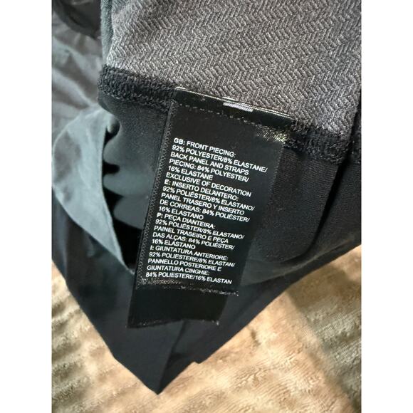 The North Face Flash Dry Razorback Tank Size L Flash Dry Black Grey Women - Picture 5 of 8